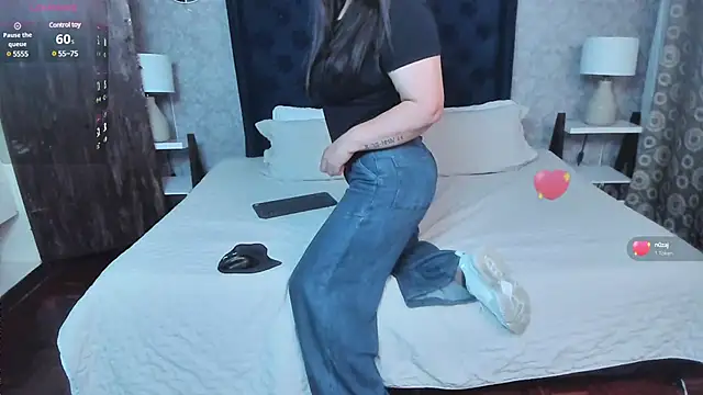 Snapshot of hotmature1 chatting on January 18, 11:21 am hotmature1 online show from January 18, 11:21 am