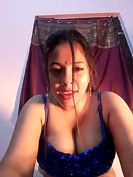 Snapshot of Hot-shot99 chatting on December 29, 8:04 pm Hot-shot99 online show from December 29, 8:04 pm