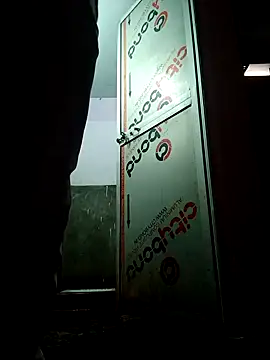 Snapshot of Hot-shot99 chatting on February 1, 9:54 am Hot-shot99 online show from February 1, 9:54 am