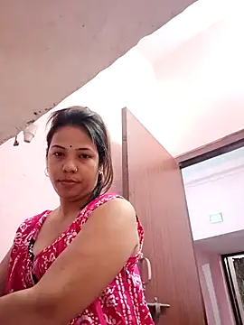 Snapshot of Hot-shot99 chatting on February 28, 7:58 am Hot-shot99 online show from February 28, 7:58 am