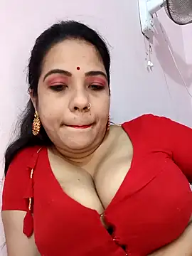 Snapshot of Hot-shot99 chatting on September 13, 8:36 am Hot-shot99 online show from September 13, 8:36 am