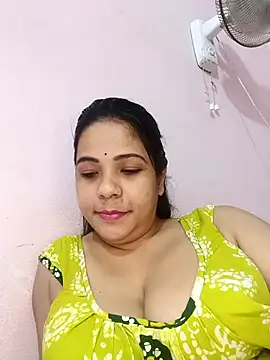 Snapshot of Hot-shot99 chatting on September 14, 8:24 am Hot-shot99 online show from September 14, 8:24 am