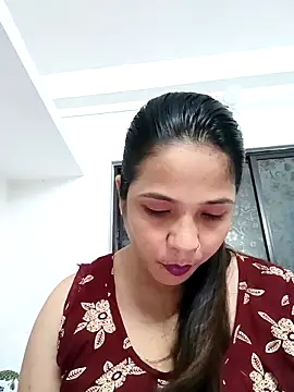 Snapshot of Hot-shot99 chatting on October 3, 5:54 pm Hot-shot99 online show from October 3, 5:54 pm