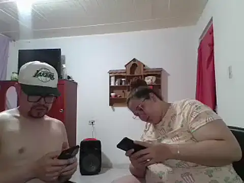 pecadodulce123 online show from February 13, 4:43 am