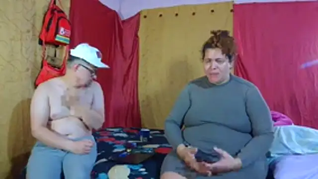 pecadodulce123 online show from February 13, 11:12 pm