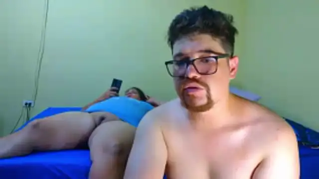 pecadodulce123 online show from April 13, 8:03 pm