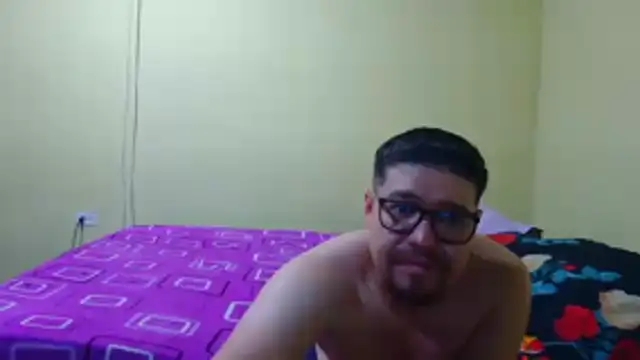 pecadodulce123 online show from April 23, 11:18 pm