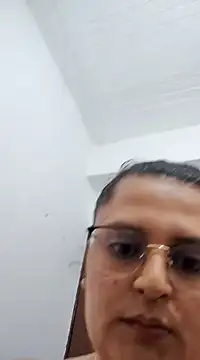 Miss balloonsmila online show from December 25, 2:35 am