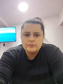 Miss balloonsmila online show from October 17, 2:04 am