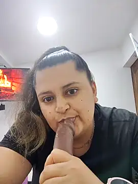 Miss balloonsmila online show from November 16, 11:10 pm