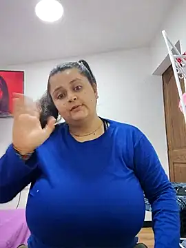 Miss balloonsmila online show from December 4, 3:05 am