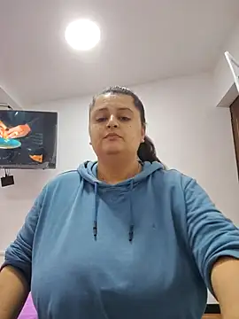 Miss balloonsmila online show from December 14, 9:41 pm