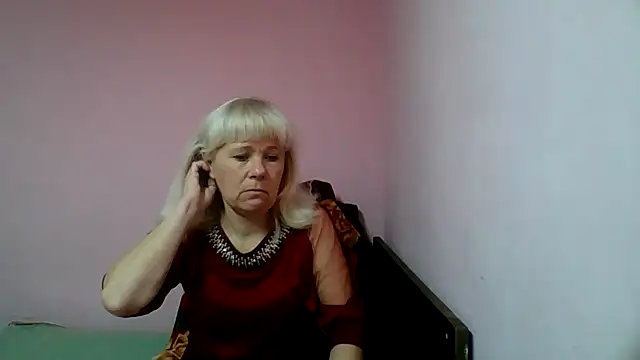 sakura blonde online show from February 20, 7:01 am