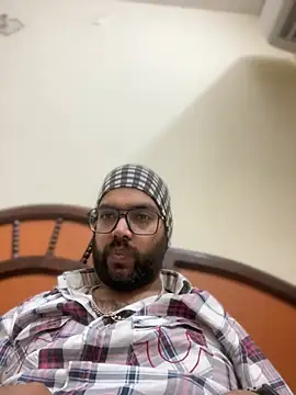 Arsh Loves Luv online show from January 5, 6:45 pm