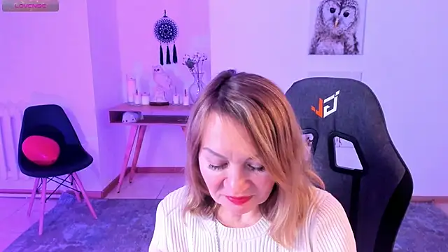 RosalindaFortuna online show from February 18, 2:16 pm