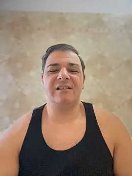 Snapshot of SecretlyDD chatting on February 7, 3:52 pm SecretlyDD online show from February 7, 3:52 pm