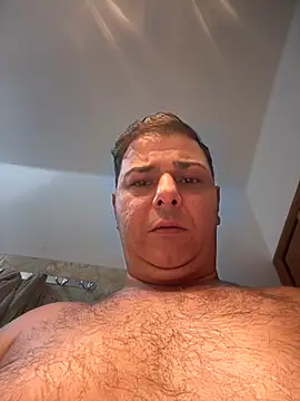 Snapshot of SecretlyDD chatting on February 19, 8:31 pm SecretlyDD online show from February 19, 8:31 pm