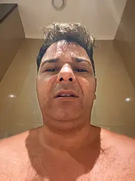 Snapshot of SecretlyDD chatting on March 8, 4:34 am SecretlyDD online show from March 8, 4:34 am