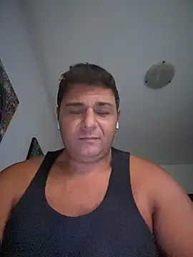 Snapshot of SecretlyDD chatting on March 19, 4:45 pm SecretlyDD online show from March 19, 4:45 pm