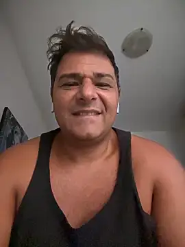 Snapshot of SecretlyDD chatting on March 21, 7:22 am SecretlyDD online show from March 21, 7:22 am