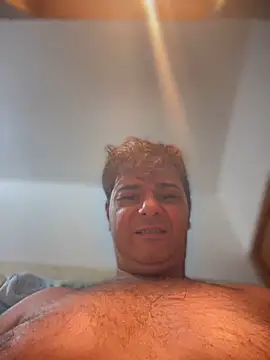 Snapshot of SecretlyDD chatting on October 19, 7:03 pm SecretlyDD online show from October 19, 7:03 pm