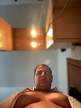 Snapshot of SecretlyDD chatting on November 24, 8:47 am SecretlyDD online show from November 24, 8:47 am