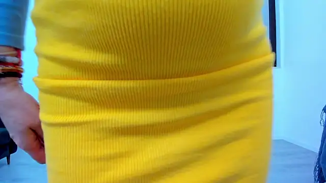 Snapshot of Julya_Anna chatting on March 15, 7:20 am Julya Anna online show from March 15, 7:20 am