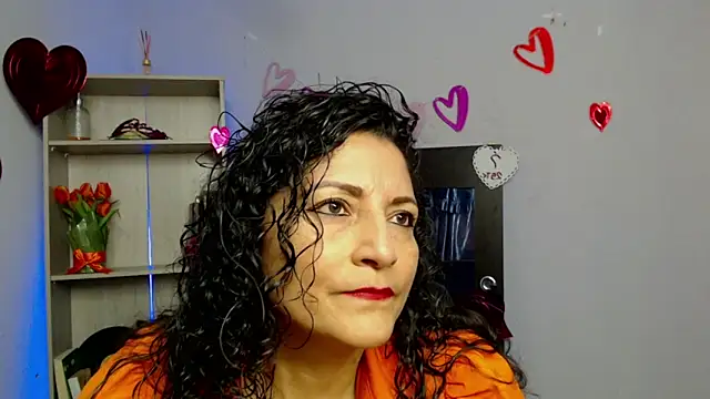 Snapshot of arianna_ros3 chatting on February 26, 2:46 pm arianna ros3 online show from February 26, 2:46 pm