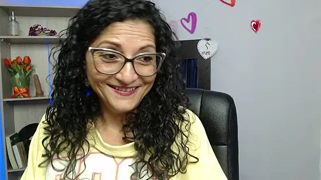 Snapshot of arianna_ros3 chatting on March 2, 6:30 pm arianna ros3 online show from March 2, 6:30 pm