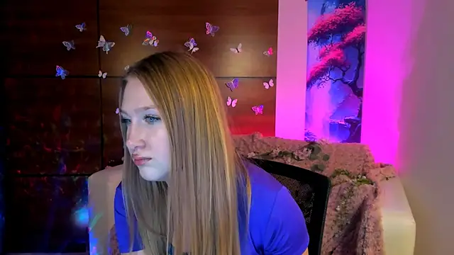 playful sophie online show from January 14, 4:04 am