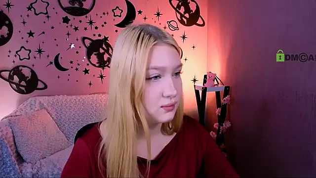 playful sophie online show from June 8, 7:25 pm