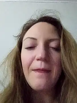 KattyLuuu online show from March 14, 9:42 pm