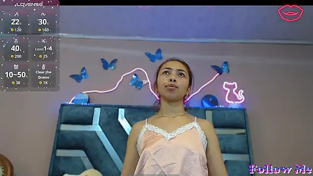 Roxan Fox- online show from March 4, 2:50 am