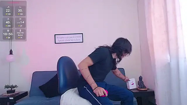 Snapshot of andreey50 chatting on March 10, 7:40 pm andreey50 online show from March 10, 7:40 pm