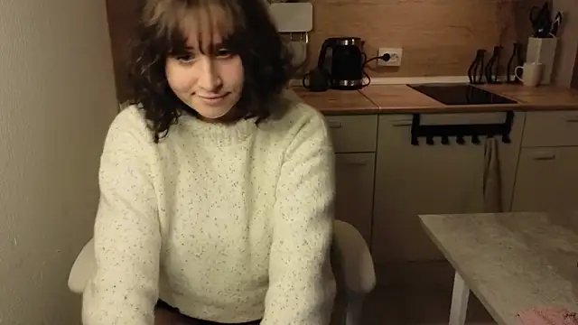 Snapshot of whatamarrie chatting on December 18, 10:02 pm whatamarrie online show from December 18, 10:02 pm