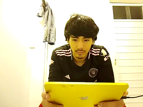 Snapshot of GIOOOO568 chatting on March 15, 7:36 am GIOOOO568 online show from March 15, 7:36 am