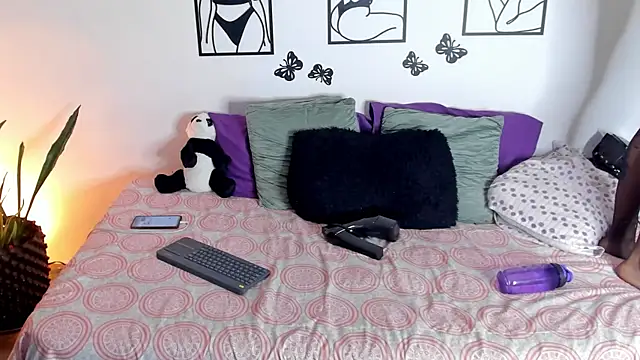 Keiny-Rave online show from December 29, 1:56 am