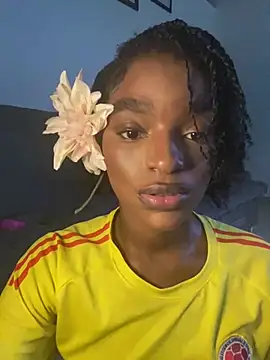 Snapshot of Zizi-campbel chatting on February 8, 12:50 pm Zizi-campbel online show from February 8, 12:50 pm