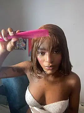 Snapshot of Zizi-campbel chatting on March 14, 11:04 am Zizi-campbel online show from March 14, 11:04 am