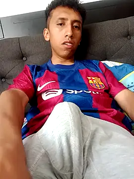 Snapshot of Alex-col chatting on January 27, 9:22 pm Alex-col online show from January 27, 9:22 pm