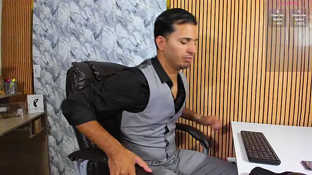 Hideintheoffice online show from March 12, 11:49 am