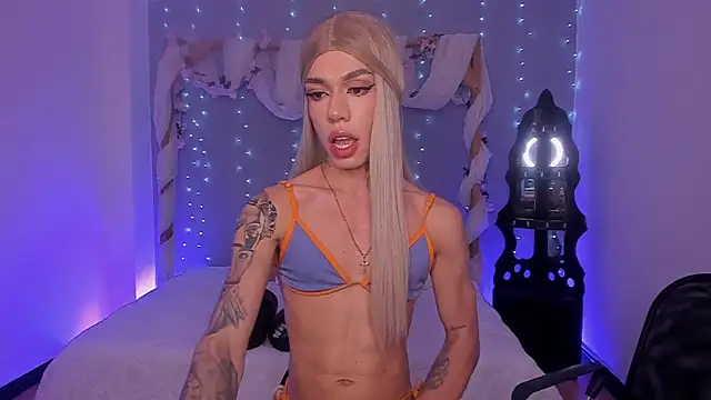 Camillesanto online show from March 18, 2:47 am