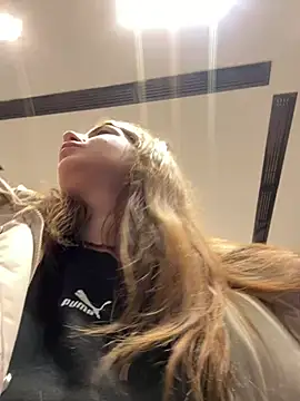 MayaMystic online show from January 13, 3:15 pm