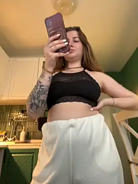 MayaMystic online show from October 31, 1:01 pm