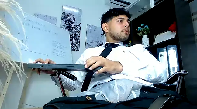 Samir bear online show from January 15, 3:50 pm