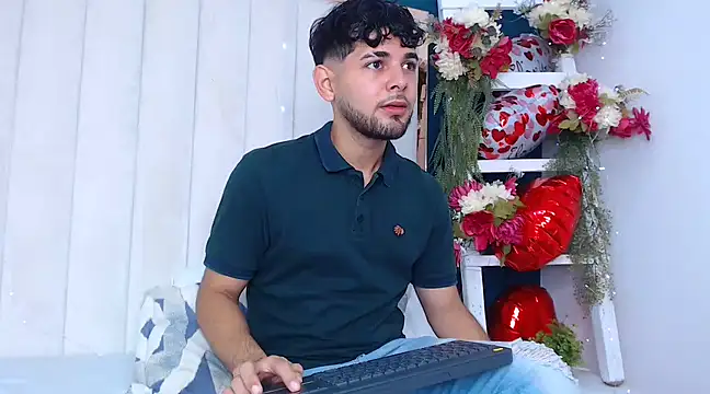 Samir bear online show from February 24, 12:16 pm