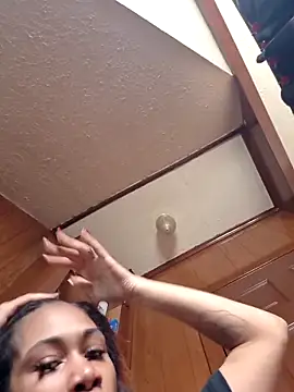 carmelbbyx22 online show from April 21, 12:55 pm