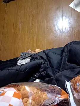 carmelbbyx22 online show from April 22, 1:30 am