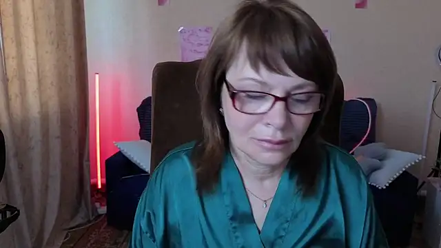 Snapshot of Miss_Moren chatting on June 28, 5:46 am Miss Moren online show from June 28, 5:46 am