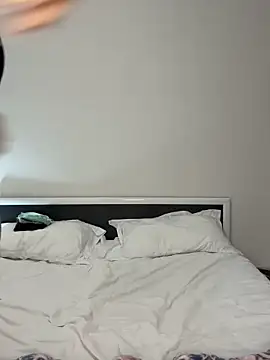 Nikki Hoee online show from November 14, 2:38 pm